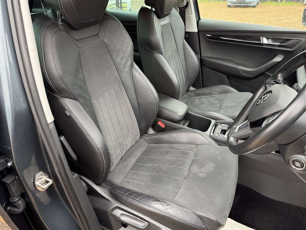 2018 SKODA KAROQ 2018 SKODA KAROQ