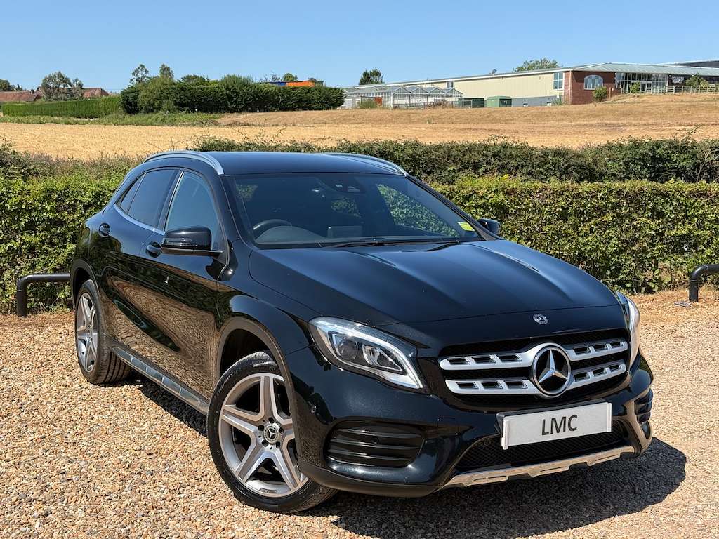 A 2017 MERCEDES GLA220 2.1 GLA220d AMG Line (Premium) SUV 5dr Diesel 7G-D A 2017 MERCEDES GLA220 2.1 GLA220d AMG Line (Premium) SUV 5dr Diesel 7G-D
