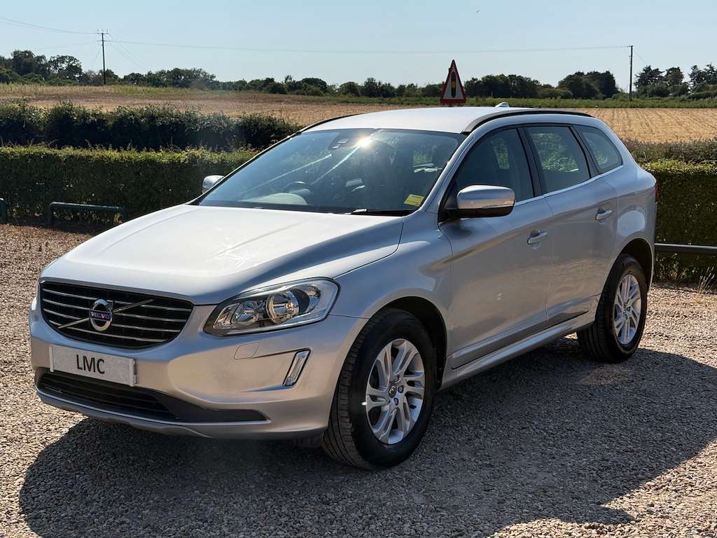 2017 VOLVO XC60 2017 VOLVO XC60