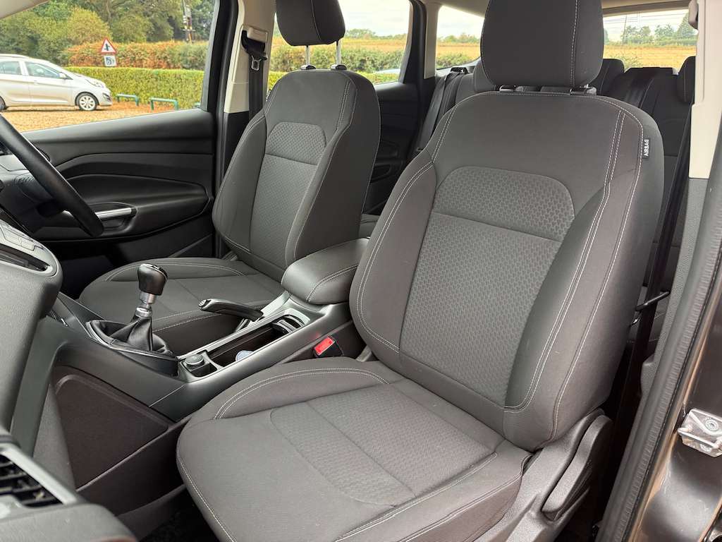 2017 FORD KUGA 2017 FORD KUGA
