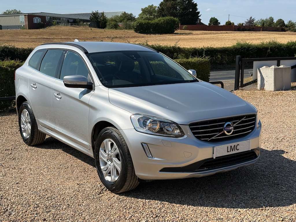 2017 VOLVO XC60 2017 VOLVO XC60
