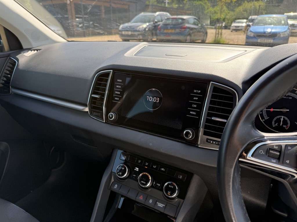 2018 SKODA KAROQ 2018 SKODA KAROQ