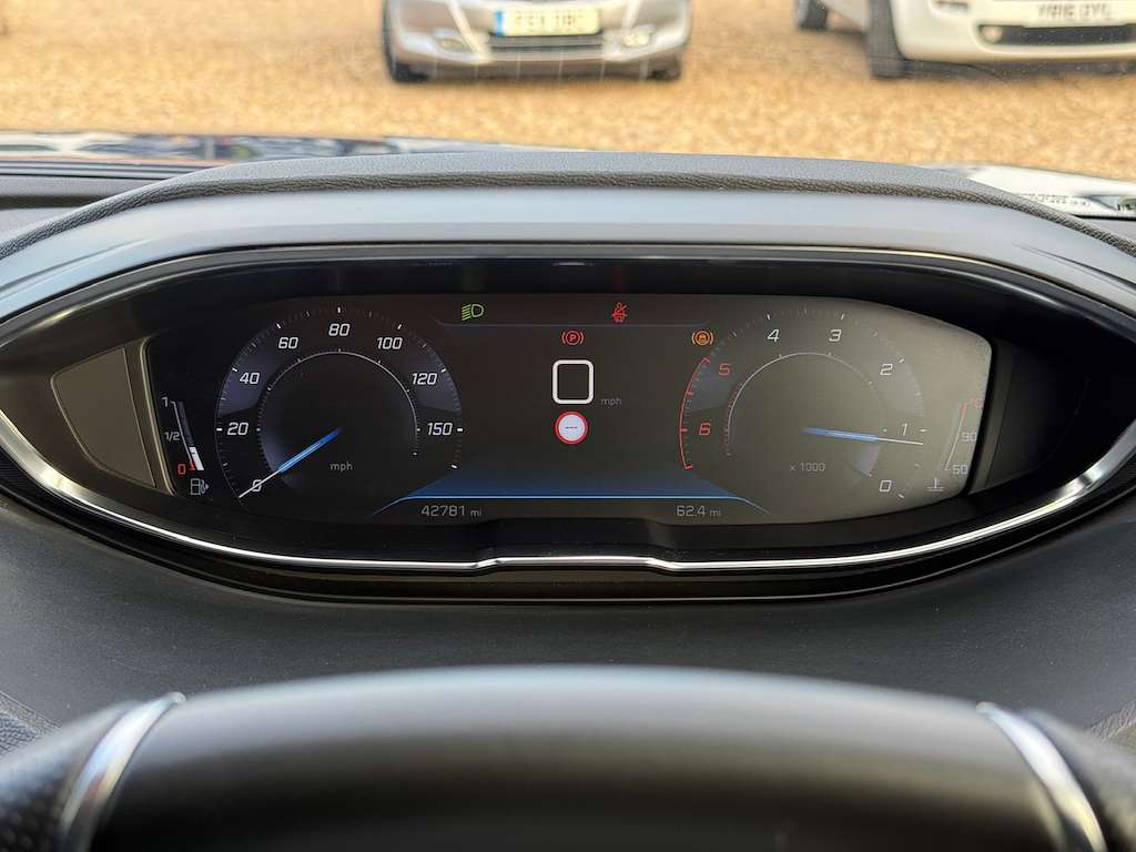 2020 PEUGEOT 3008 2020 PEUGEOT 3008