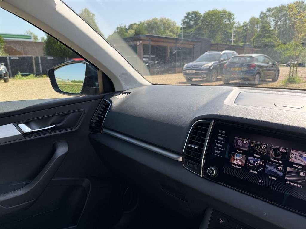 2018 SKODA KAROQ 2018 SKODA KAROQ