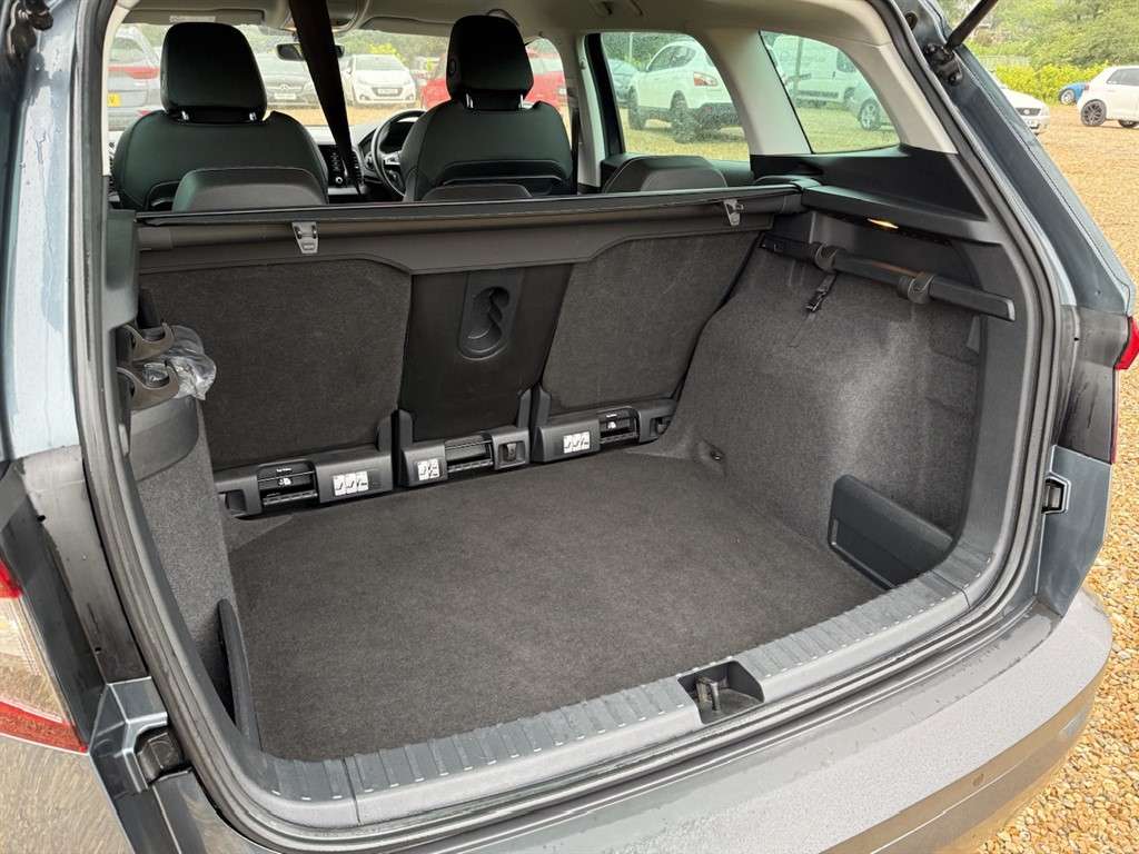 2018 SKODA KAROQ 2018 SKODA KAROQ