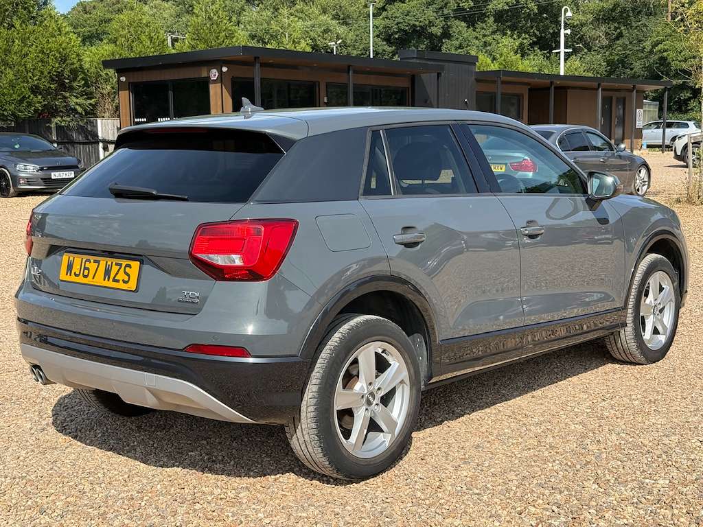 2017 AUDI Q2 2017 AUDI Q2