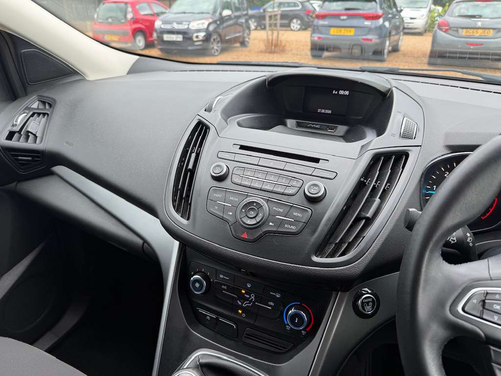 2017 FORD KUGA 2017 FORD KUGA