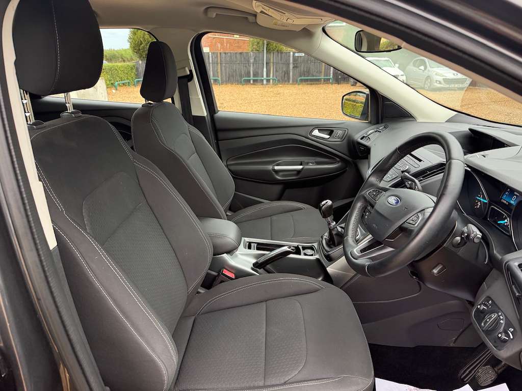 2017 FORD KUGA 2017 FORD KUGA