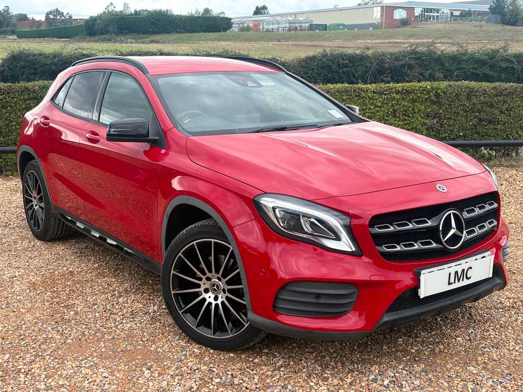A 2017 MERCEDES GLA220 d 2.1 AMG Line (Premium) SUV 5dr Diesel 7G-DCT 4MA A 2017 MERCEDES GLA220 d 2.1 AMG Line (Premium) SUV 5dr Diesel 7G-DCT 4MA