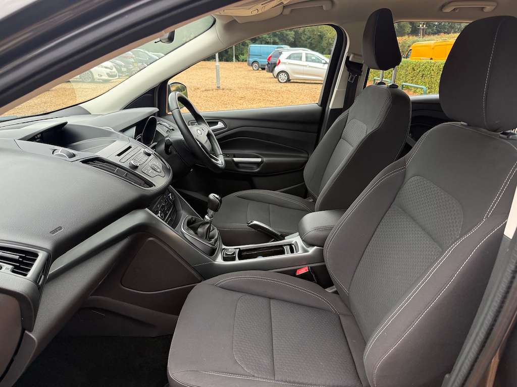 2017 FORD KUGA 2017 FORD KUGA