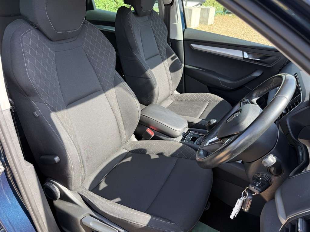 2018 SKODA KAROQ 2018 SKODA KAROQ