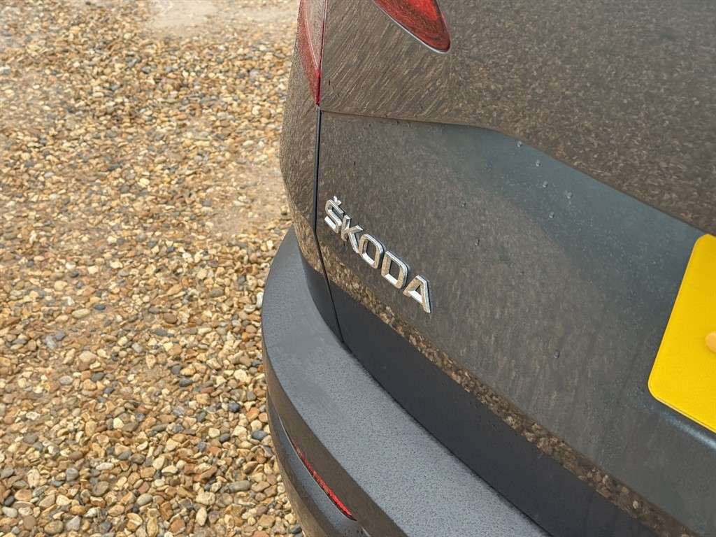 2018 SKODA KAROQ 2018 SKODA KAROQ