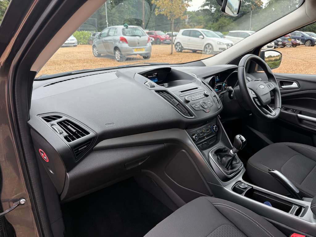 2017 FORD KUGA 2017 FORD KUGA