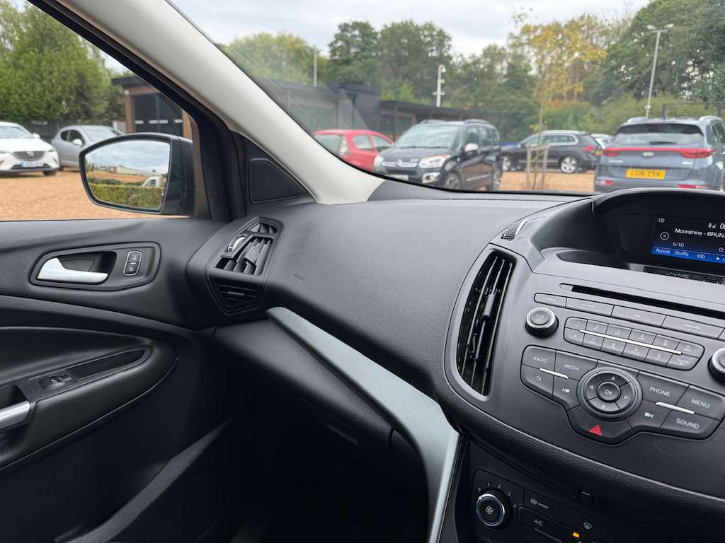2017 FORD KUGA 2017 FORD KUGA