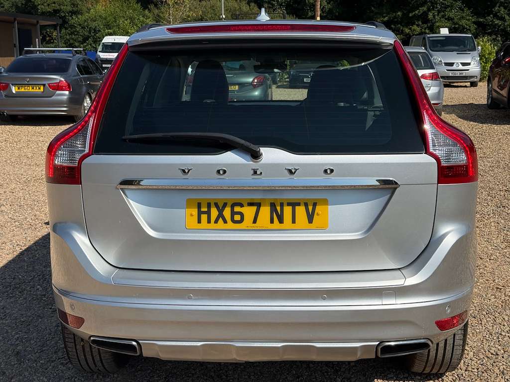2017 VOLVO XC60 2017 VOLVO XC60