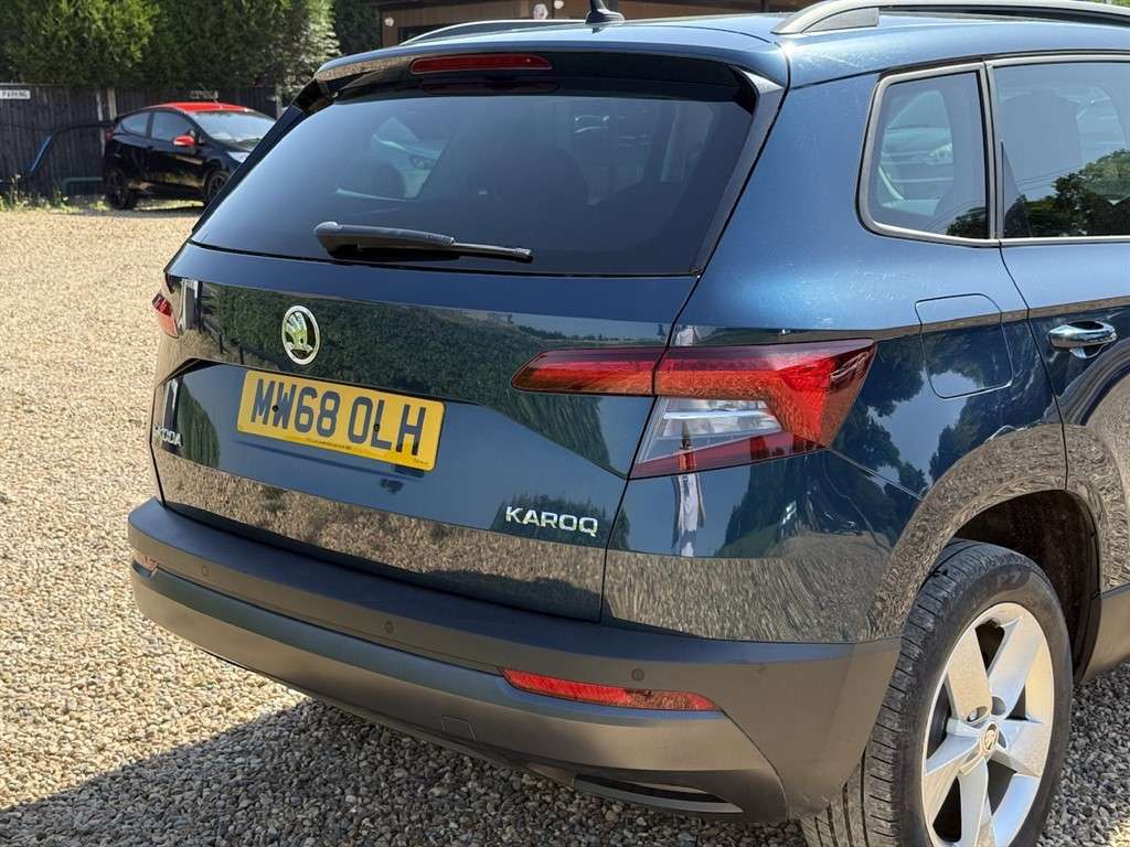 2018 SKODA KAROQ 2018 SKODA KAROQ