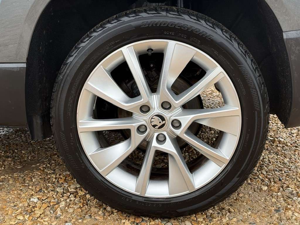 2018 SKODA KAROQ 2018 SKODA KAROQ