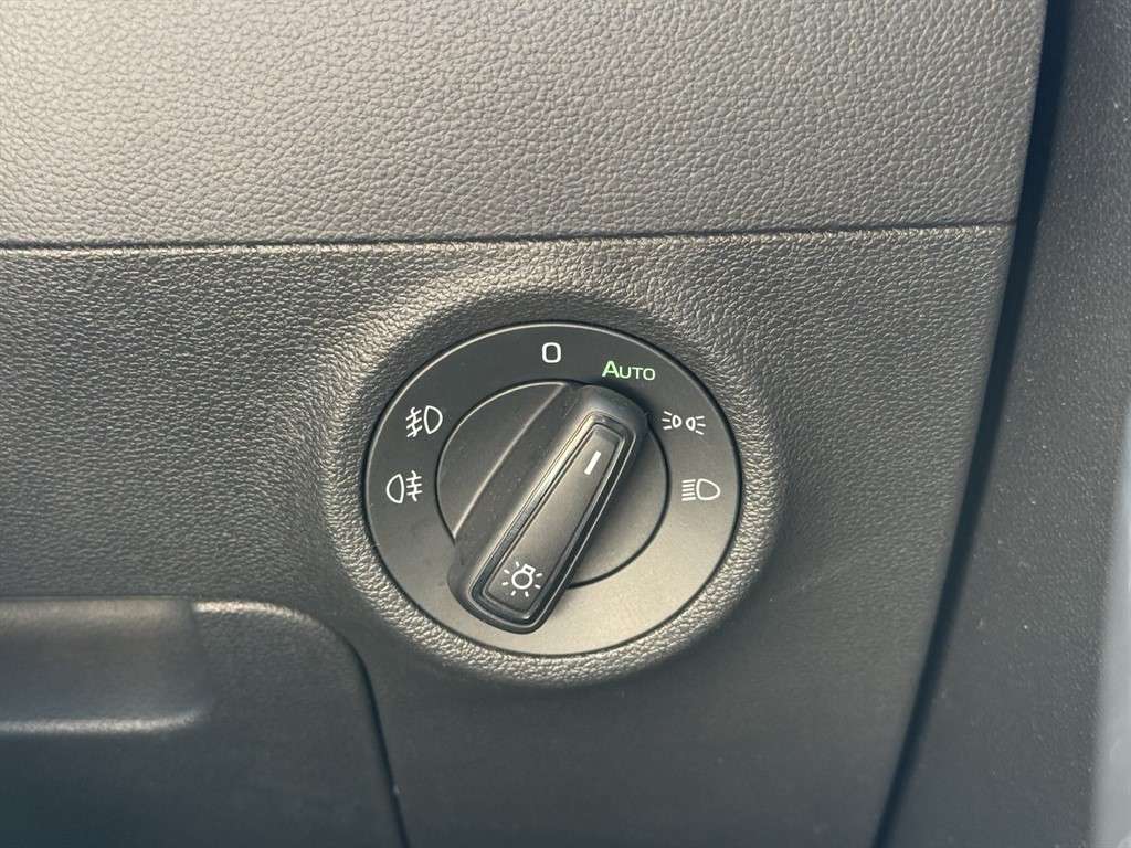 2018 SKODA KAROQ 2018 SKODA KAROQ