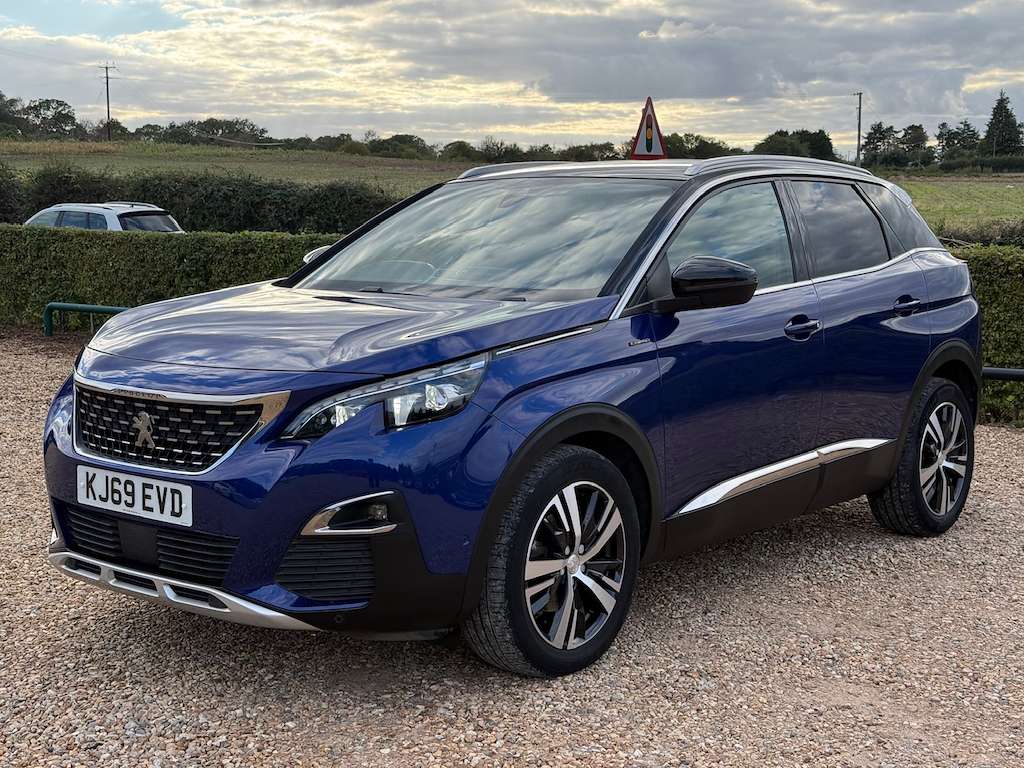 2020 PEUGEOT 3008 2020 PEUGEOT 3008
