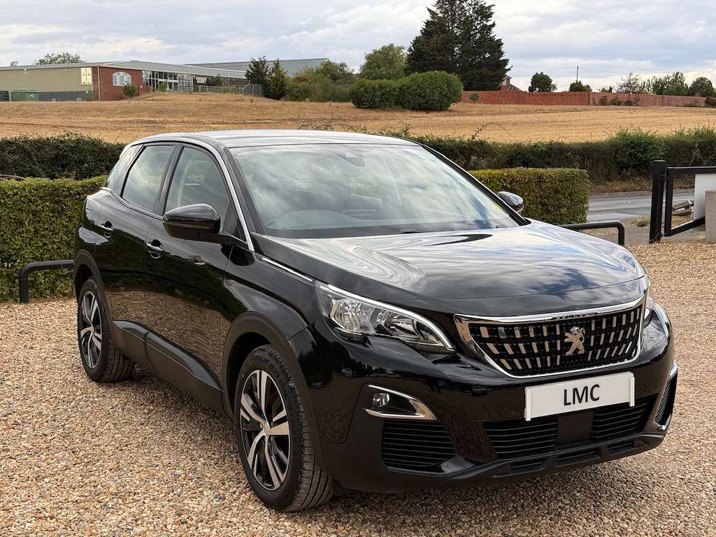 A 2017 PEUGEOT 3008 1.6 BlueHDi Active SUV 5dr Diesel Manual Euro 6 (s A 2017 PEUGEOT 3008 1.6 BlueHDi Active SUV 5dr Diesel Manual Euro 6 (s