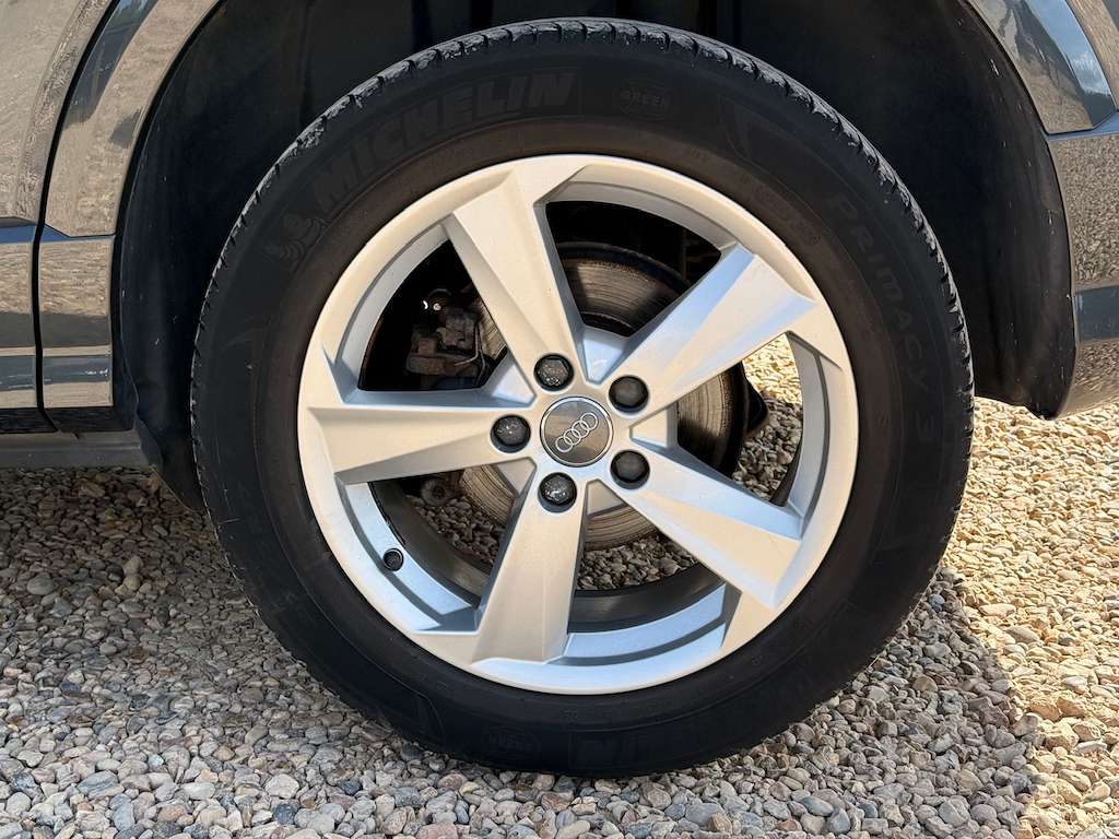 2017 AUDI Q2 2017 AUDI Q2