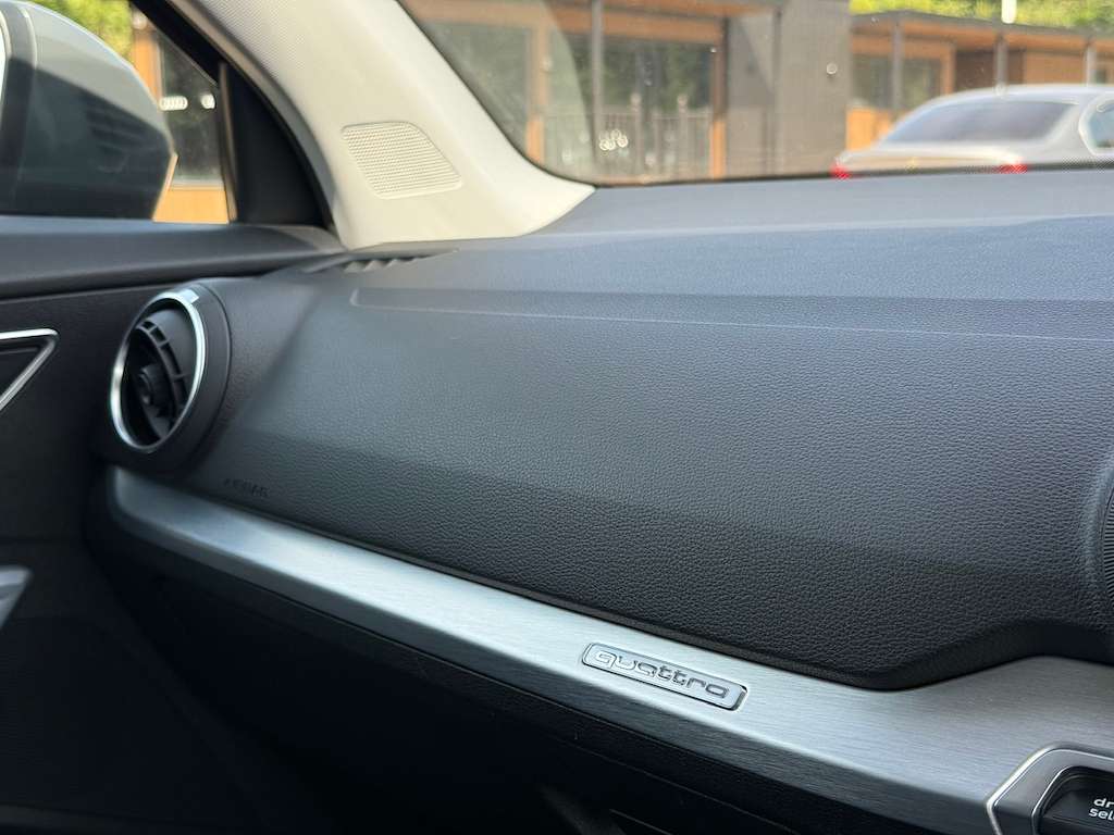 2017 AUDI Q2 2017 AUDI Q2