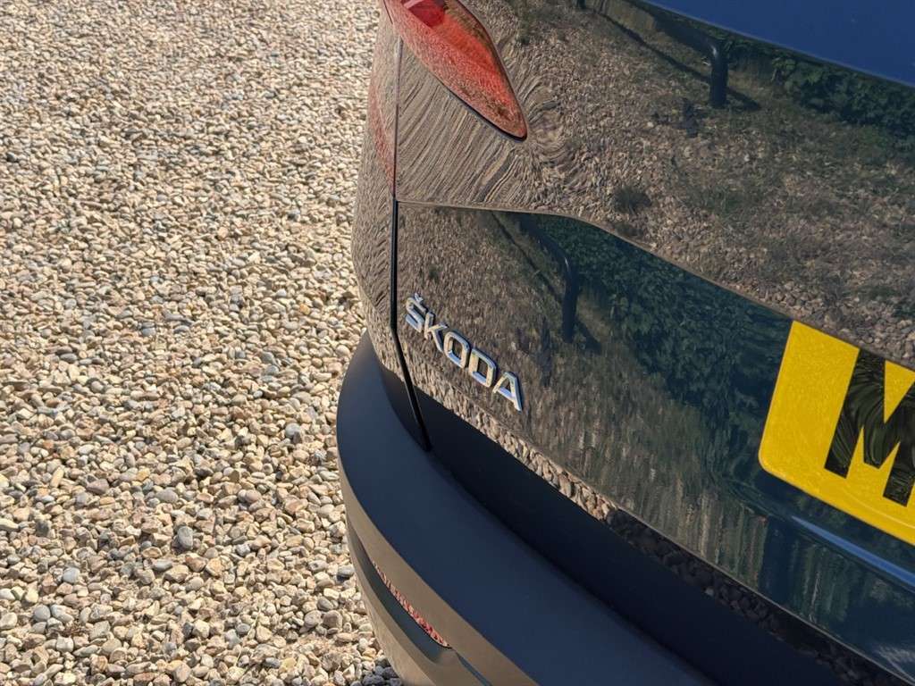 2018 SKODA KAROQ 2018 SKODA KAROQ