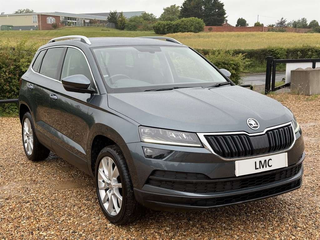 A 2018 SKODA KAROQ 1.6 TDI SE L SUV 5dr Diesel Manual Euro 6 (s/s) (1 A 2018 SKODA KAROQ 1.6 TDI SE L SUV 5dr Diesel Manual Euro 6 (s/s) (1
