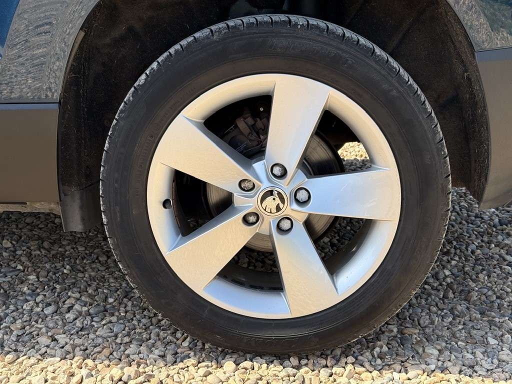 2018 SKODA KAROQ 2018 SKODA KAROQ