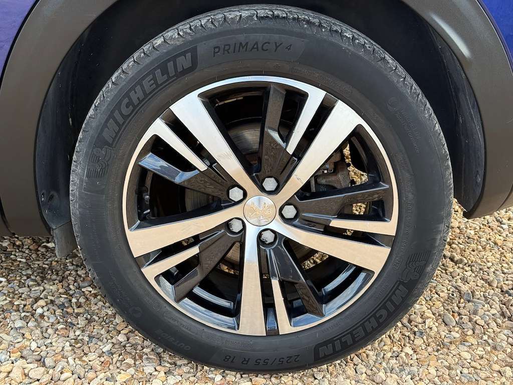 2020 PEUGEOT 3008 2020 PEUGEOT 3008