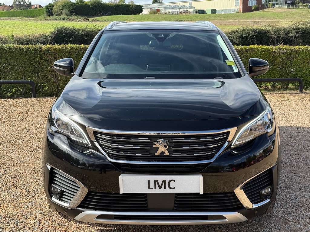 A 2018 PEUGEOT 5008 1.5 BlueHDi Allure SUV 5dr Diesel Manual Euro 6 (s A 2018 PEUGEOT 5008 1.5 BlueHDi Allure SUV 5dr Diesel Manual Euro 6 (s
