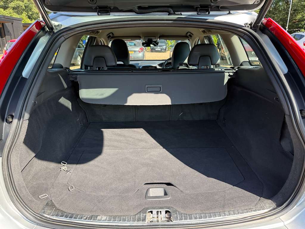 2017 VOLVO XC60 2017 VOLVO XC60