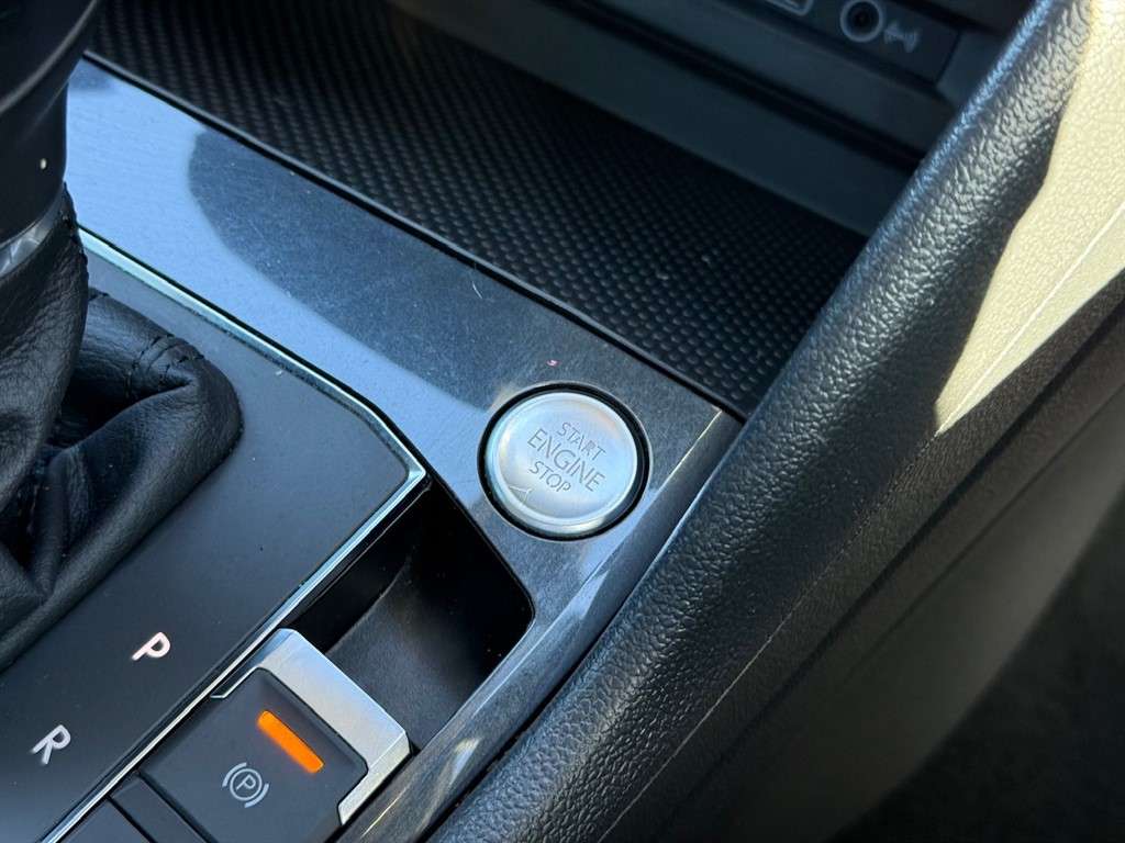 2019 VOLKSWAGEN TIGUAN 2019 VOLKSWAGEN TIGUAN