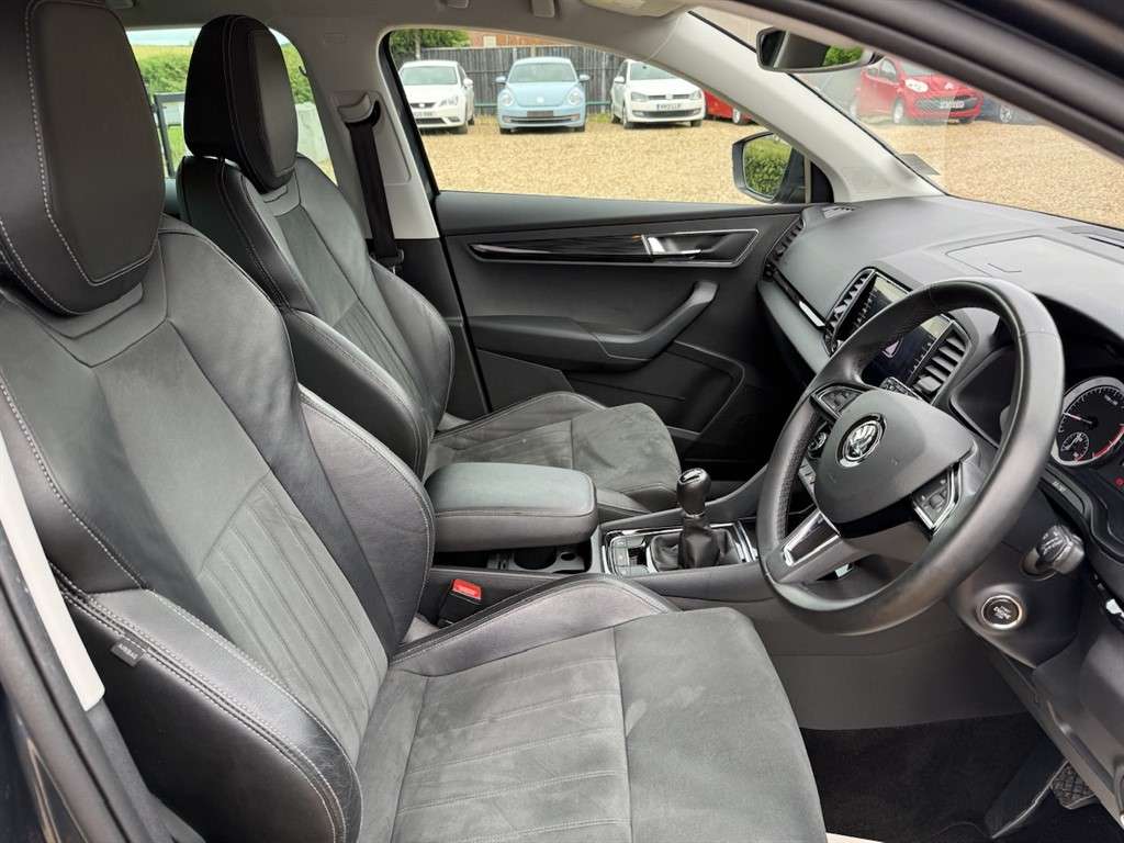 2020 SKODA KAROQ 2020 SKODA KAROQ