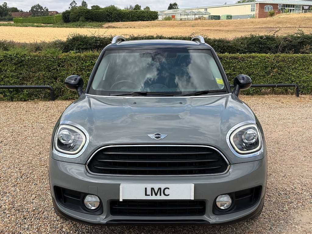 A 2018 MINI COUNTRYMAN 1.5 Cooper SUV 5dr Petrol Manual ALL4 Euro 6 (s/s) A 2018 MINI COUNTRYMAN 1.5 Cooper SUV 5dr Petrol Manual ALL4 Euro 6 (s/s)