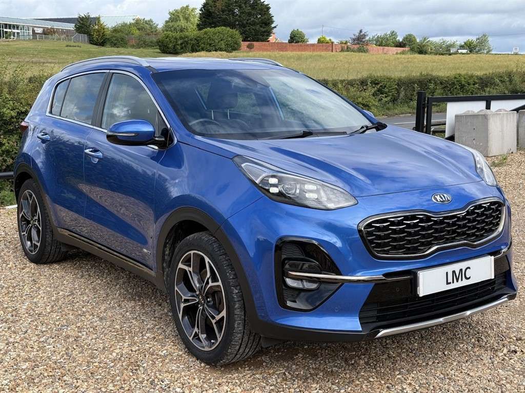 A 2019 KIA SPORTAGE 1.6 T-GDi GT-Line SUV 5dr Petrol DCT AWD Euro 6 (s A 2019 KIA SPORTAGE 1.6 T-GDi GT-Line SUV 5dr Petrol DCT AWD Euro 6 (s