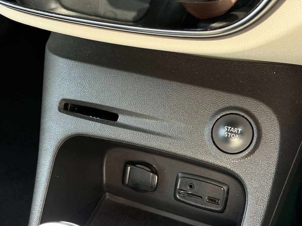 2019 RENAULT CAPTUR 2019 RENAULT CAPTUR