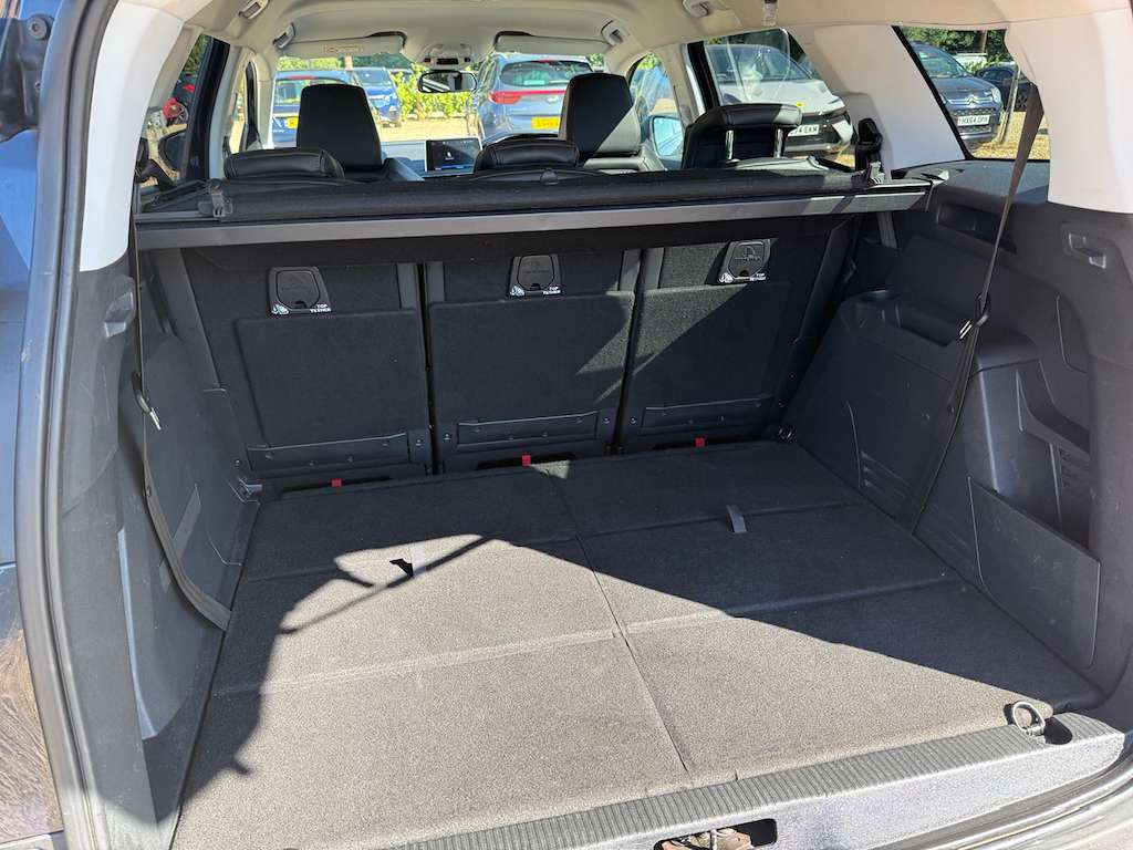 2018 PEUGEOT 5008 2018 PEUGEOT 5008