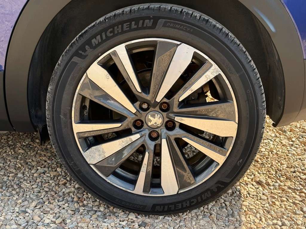 2018 PEUGEOT 3008 2018 PEUGEOT 3008