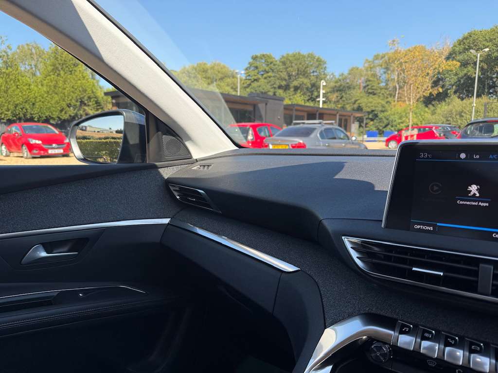 2018 PEUGEOT 5008 2018 PEUGEOT 5008