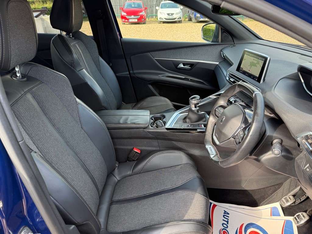 2018 PEUGEOT 3008 2018 PEUGEOT 3008