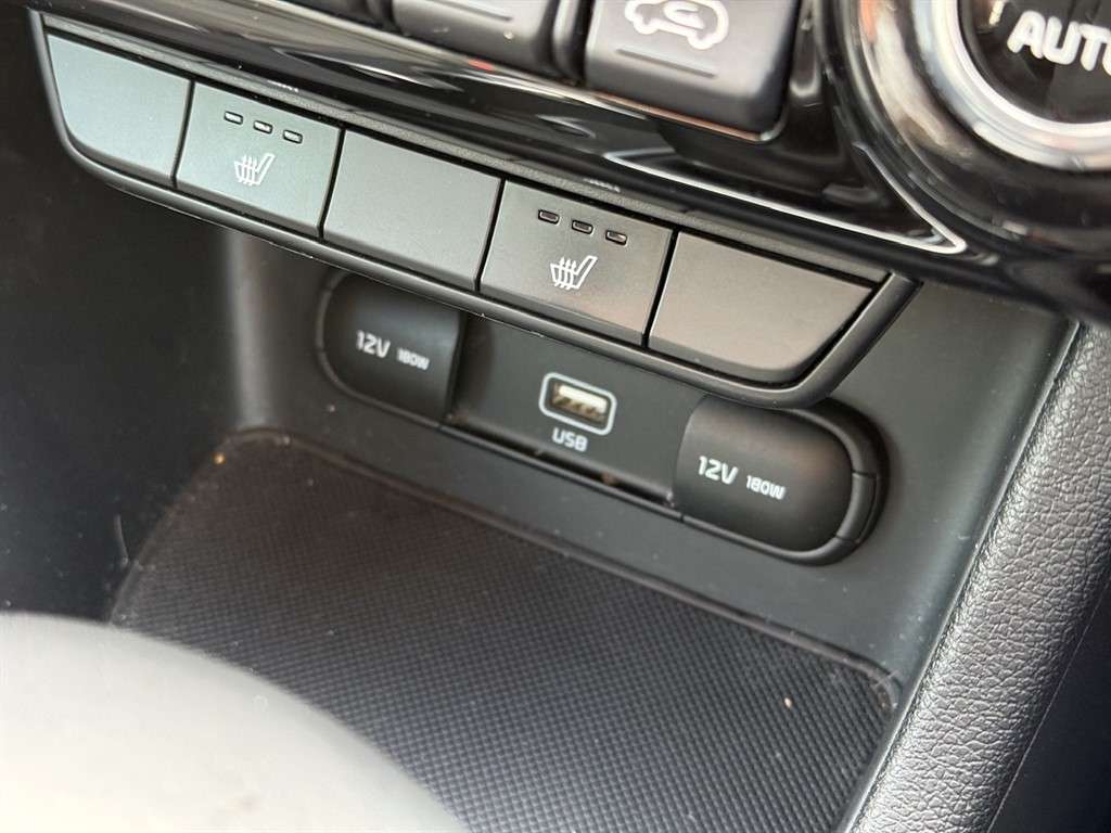 2019 KIA SPORTAGE 2019 KIA SPORTAGE