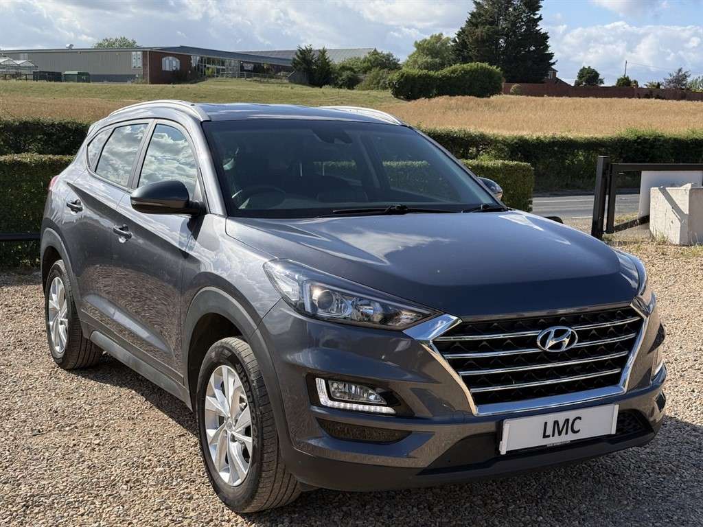 A 2019 HYUNDAI TUCSON 1.6 GDi SE Nav SUV 5dr Petrol Manual Euro 6 (s/s) A 2019 HYUNDAI TUCSON 1.6 GDi SE Nav SUV 5dr Petrol Manual Euro 6 (s/s)