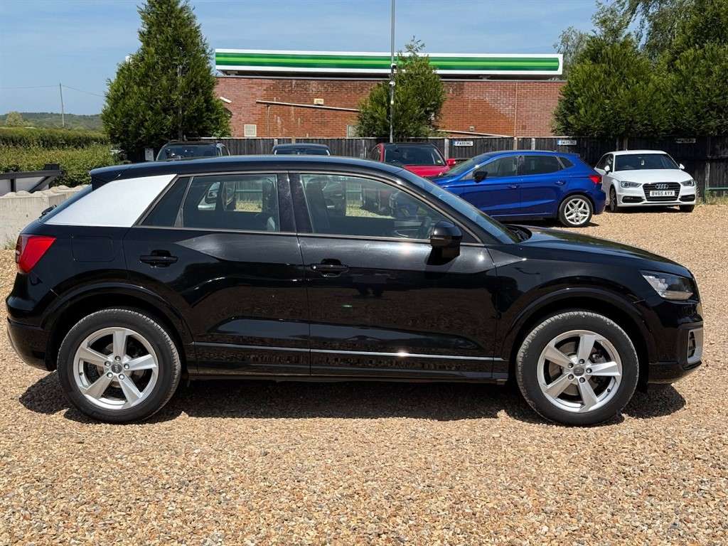 2017 AUDI Q2 2017 AUDI Q2
