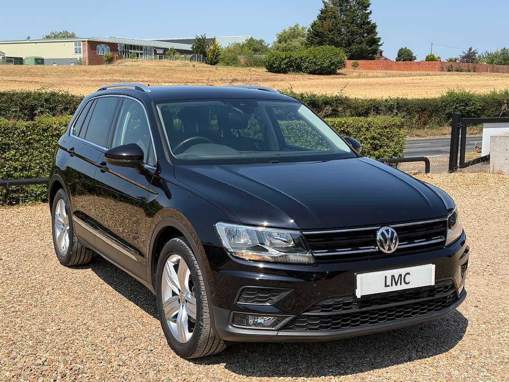 A 2020 VOLKSWAGEN TIGUAN 1.5 TSI EVO Match SUV 5dr Petrol DSG Euro 6 (s/s) A 2020 VOLKSWAGEN TIGUAN 1.5 TSI EVO Match SUV 5dr Petrol DSG Euro 6 (s/s)