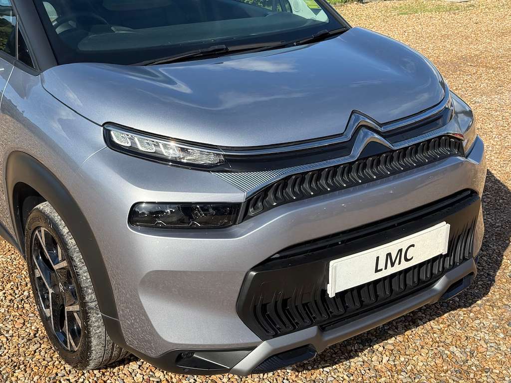 A 2023 CITROEN C3 AIRCROSS 1.2 PureTech Shine Plus SUV 5dr Petrol EAT6 Euro 6 A 2023 CITROEN C3 AIRCROSS 1.2 PureTech Shine Plus SUV 5dr Petrol EAT6 Euro 6
