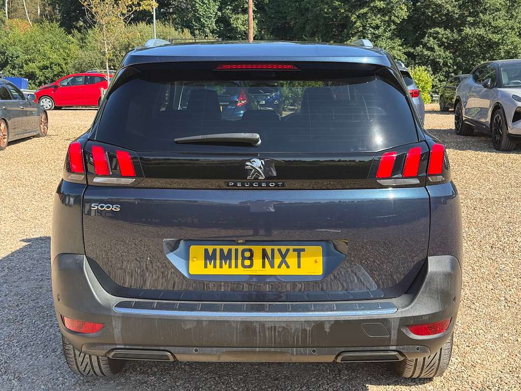 2018 PEUGEOT 5008 2018 PEUGEOT 5008