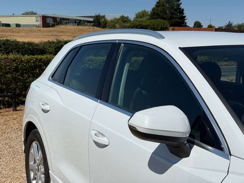 2019 AUDI Q3 2019 AUDI Q3