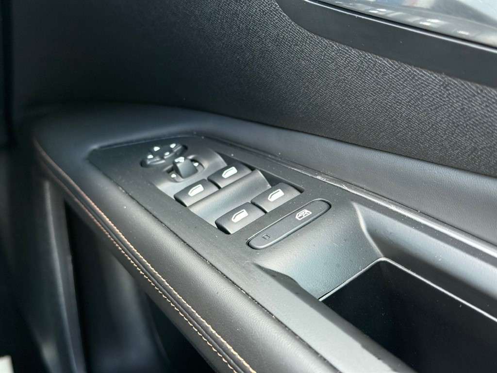 2018 PEUGEOT 3008 2018 PEUGEOT 3008
