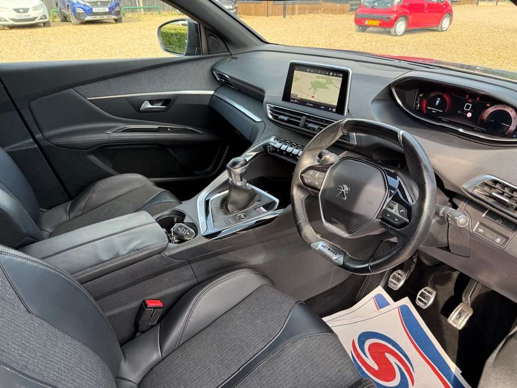 2018 PEUGEOT 3008 2018 PEUGEOT 3008